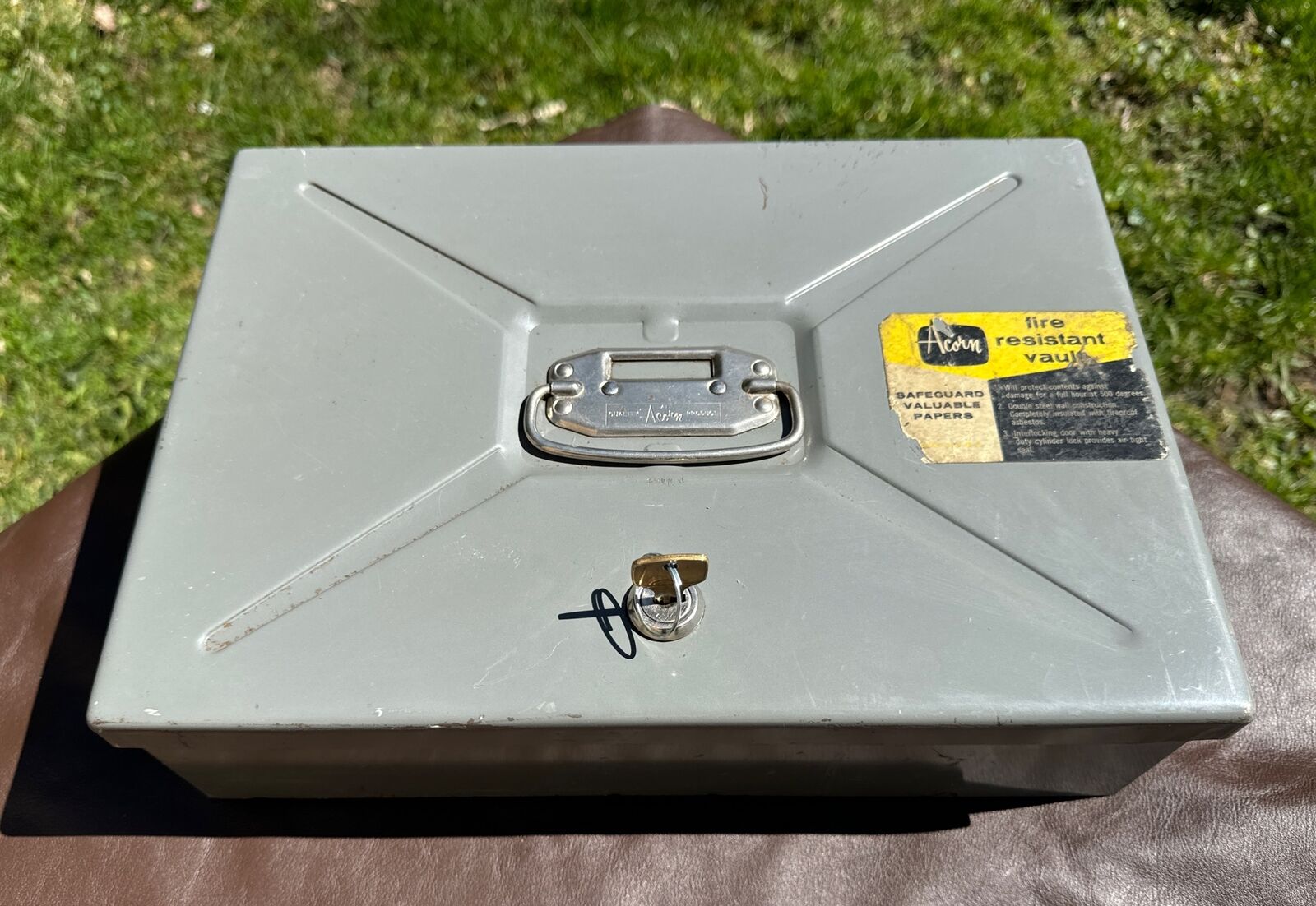 Vintage Acorn Fire Resistant Vault Strong Box Document Safe With 1 Key 13x9x6