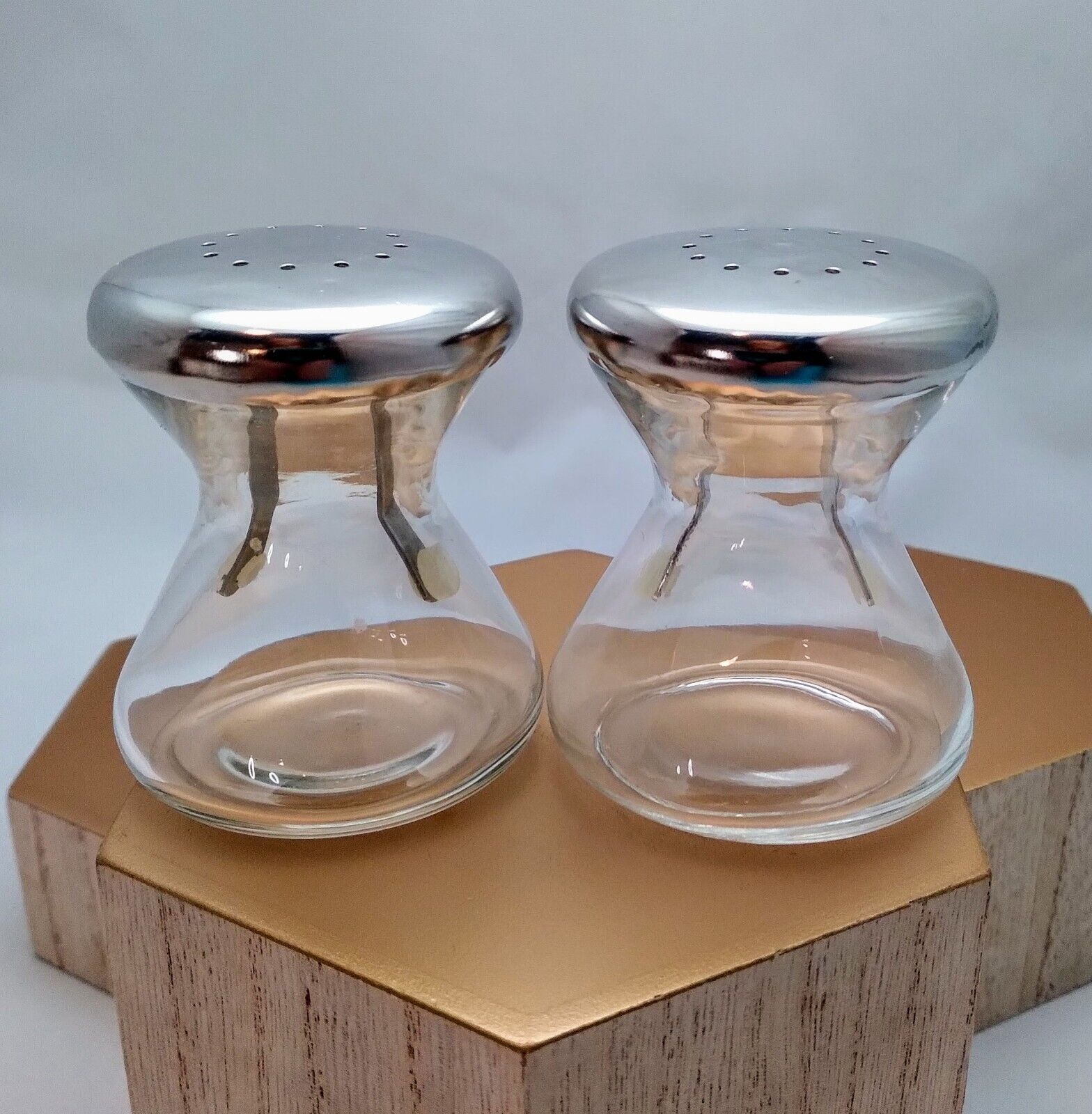 Vtg MCM Hourglass Bauhaus Style Salt Pepper Shakers Design By Wilhelm Wagenfeld
