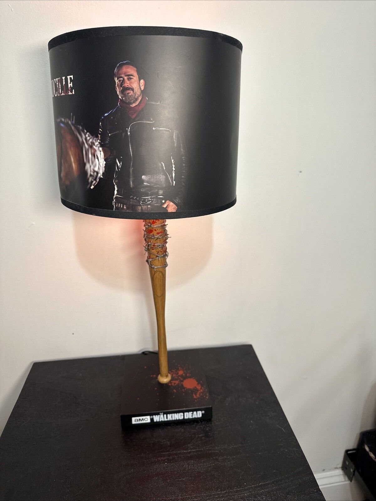The Walking Dead Negan Lamp Lucille Bat Desk light Rabbit Tankaka 2016 AMC RARE
