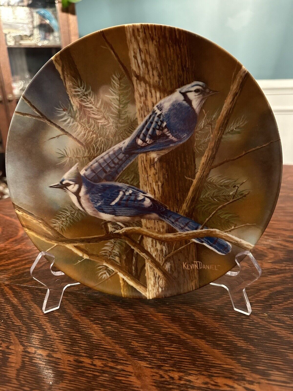 Kevin Daniel’s “The Blue Jay” Knowles Birds Of Your Garden Collection 1989 Plate