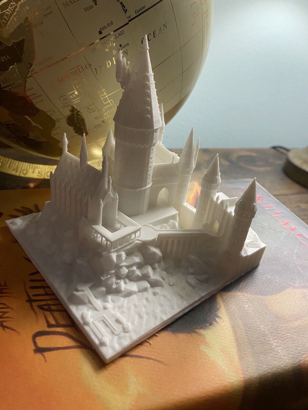 Hogwarts Castle model, Harry Potter Collectible, Castle Miniature, 4x4x4