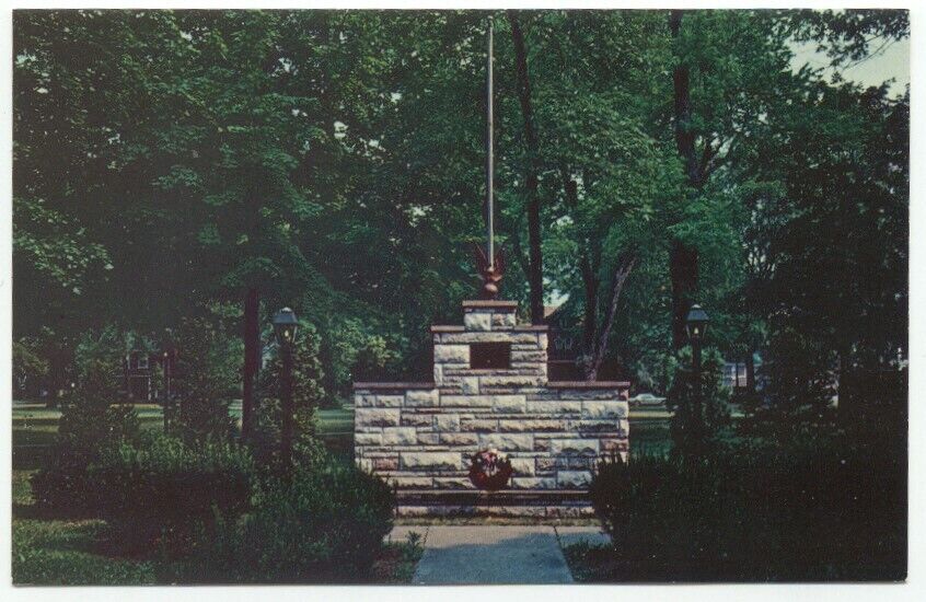 Beaver PA World War II Memorial Postcard Pennsylvania