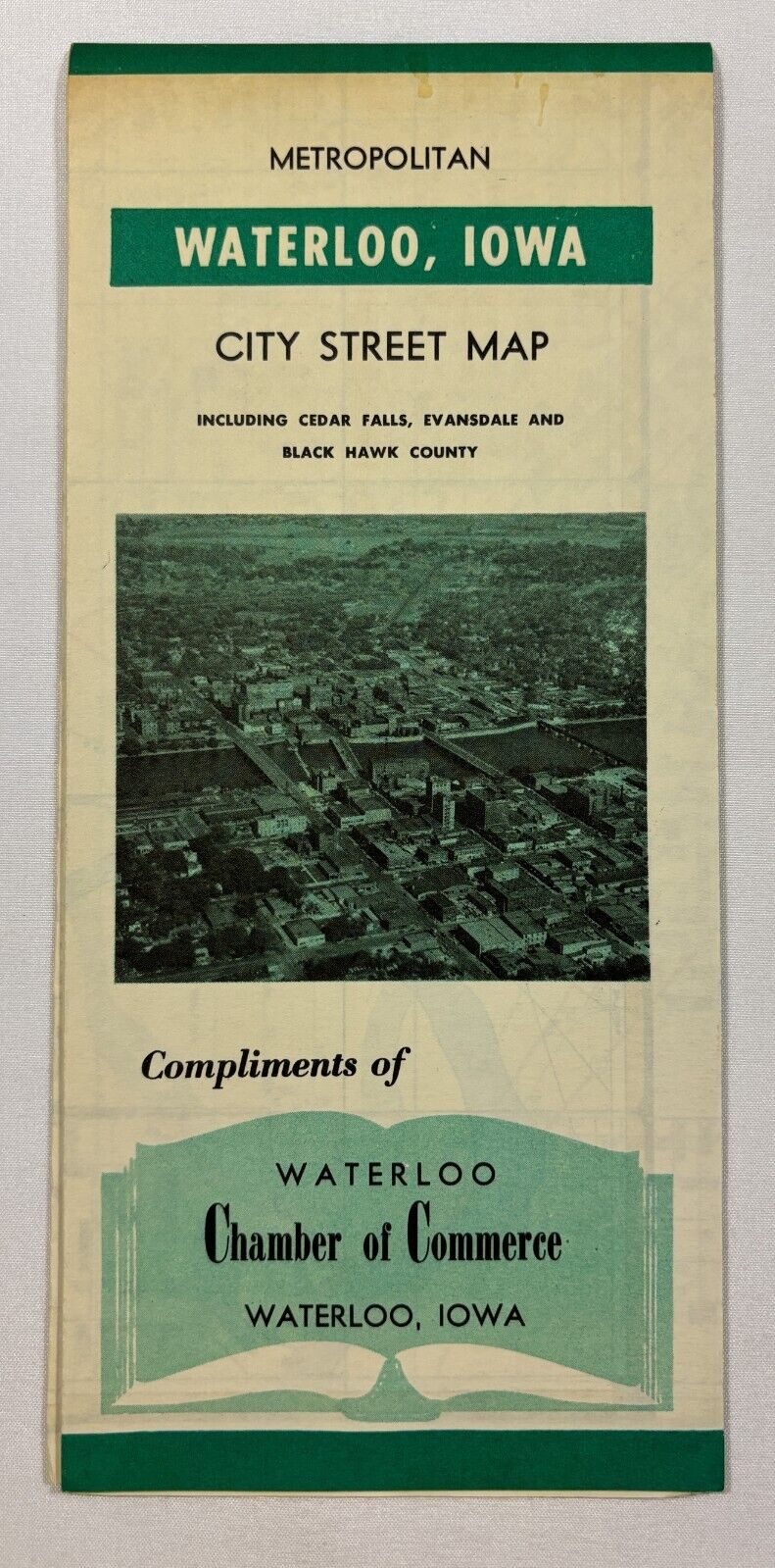1957-1958 CITY OF WATERLOO, IOWA FOLDING PAPER MAP ~ CHAMBER OF COMMERCE ISSUE