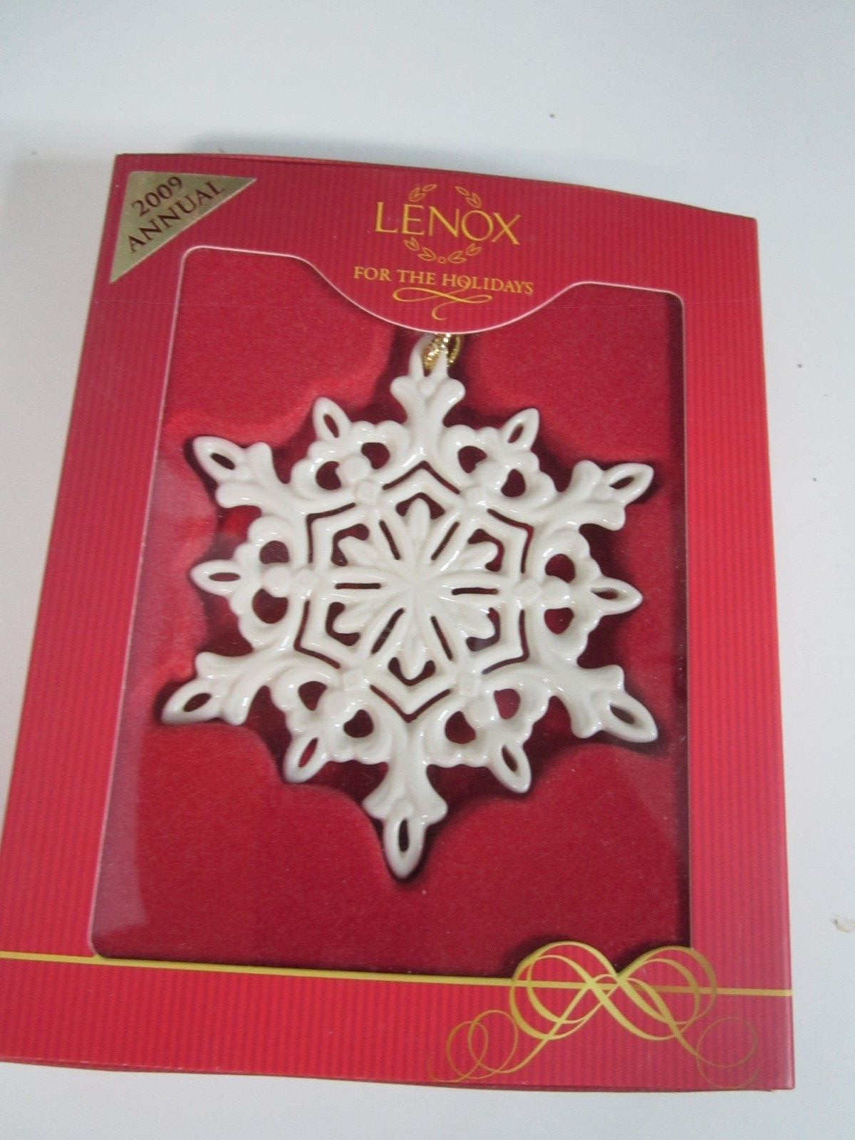 Lenox 2009 Snow Fantasies Snowflake Ornament