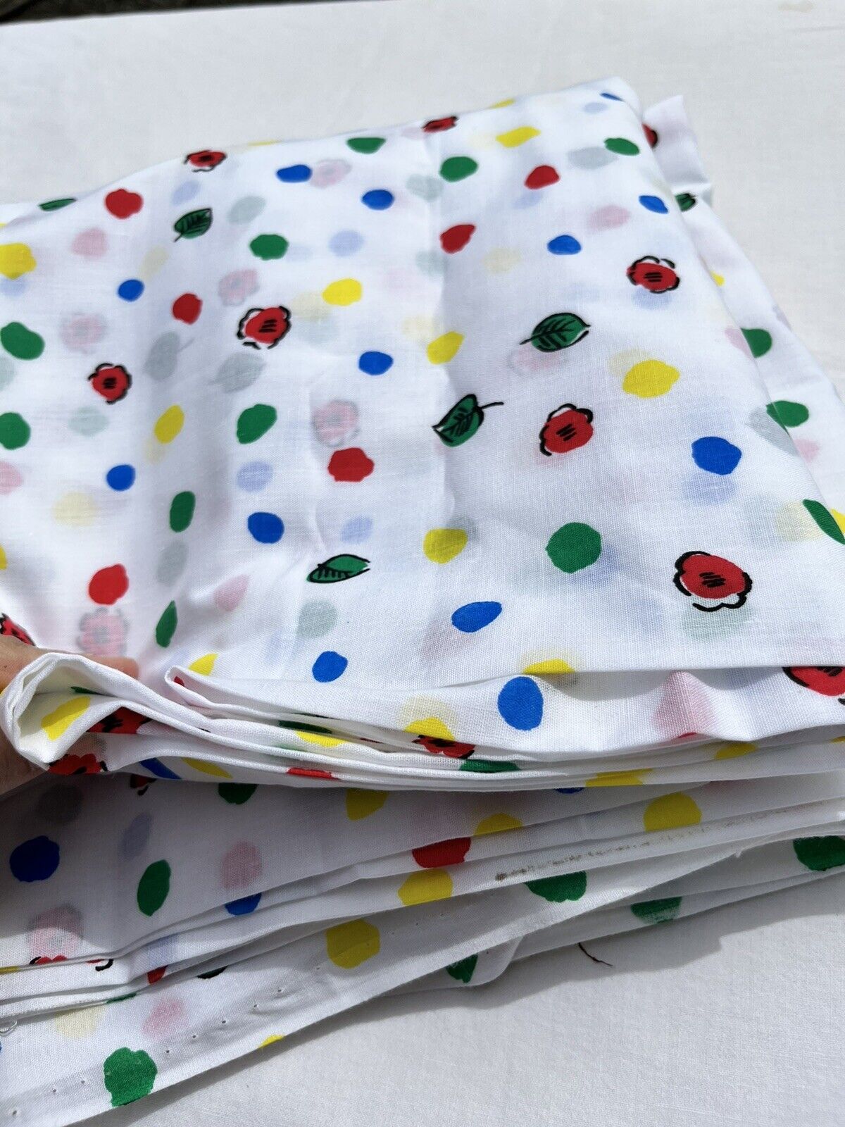Vintage cotton fabric primary colors spots floral 80\'s material Bright Color