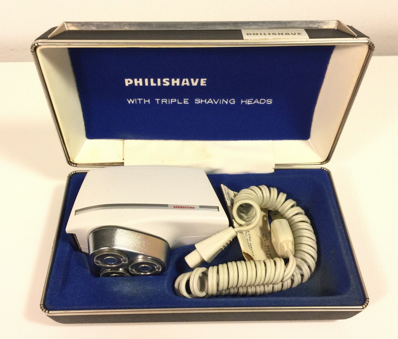 Vintage Philishave with Triple Shaving Heads - Philips Type SC 8130