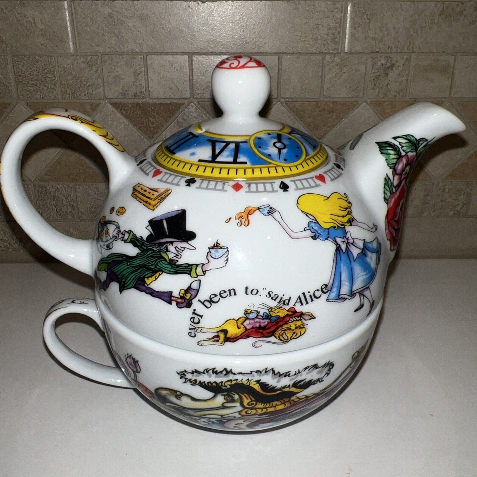 Paul Cardew Alice In Wonderland Tea for One Teapot & Oversized Cup Set