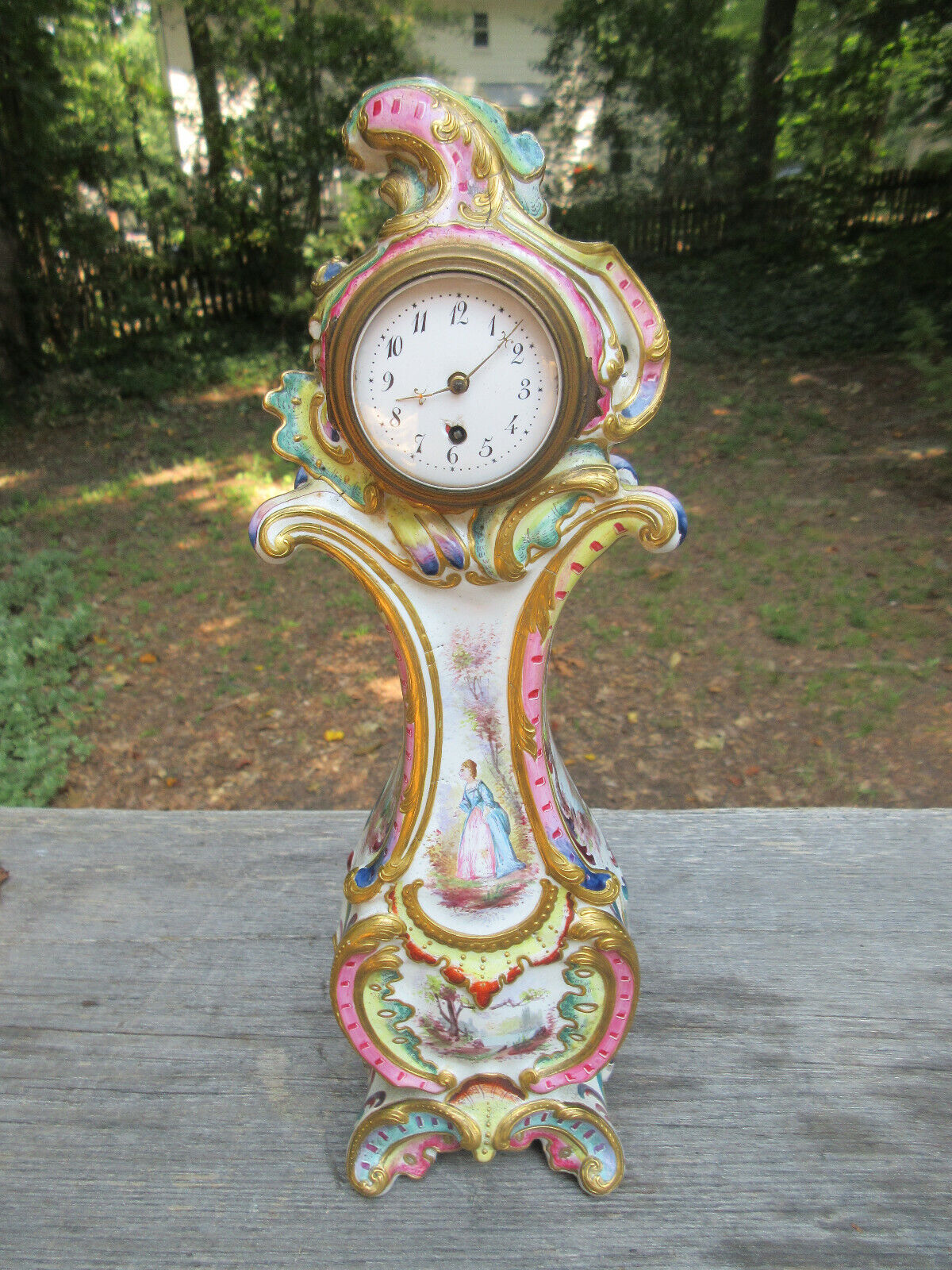 French Sevres Faience Porcelain Mantle Clock Hologe fait par Moy Francois Denis