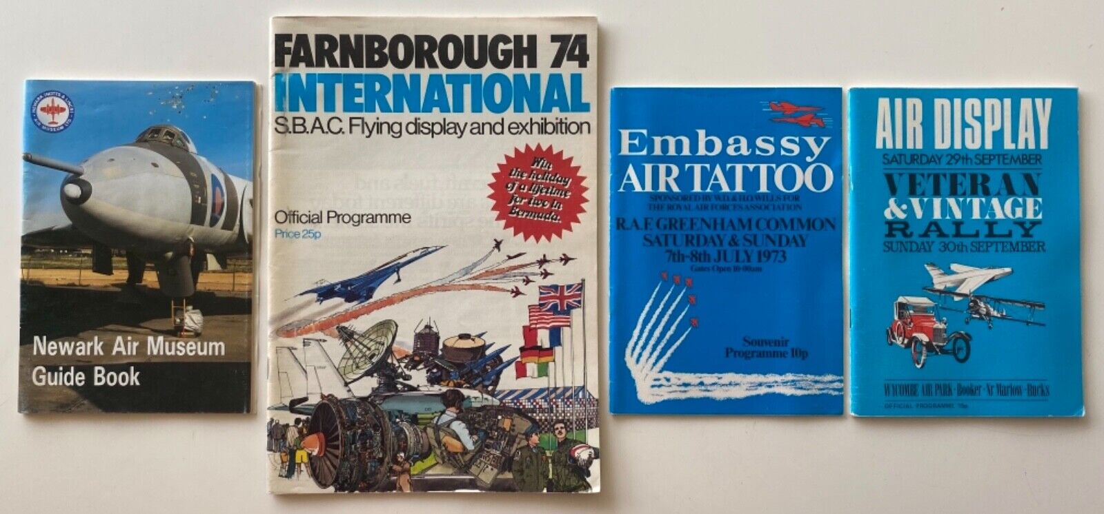 Vintage Air Programs : Farnborough 74 - Embassy Tattoo 73 - Newark Air Museum +