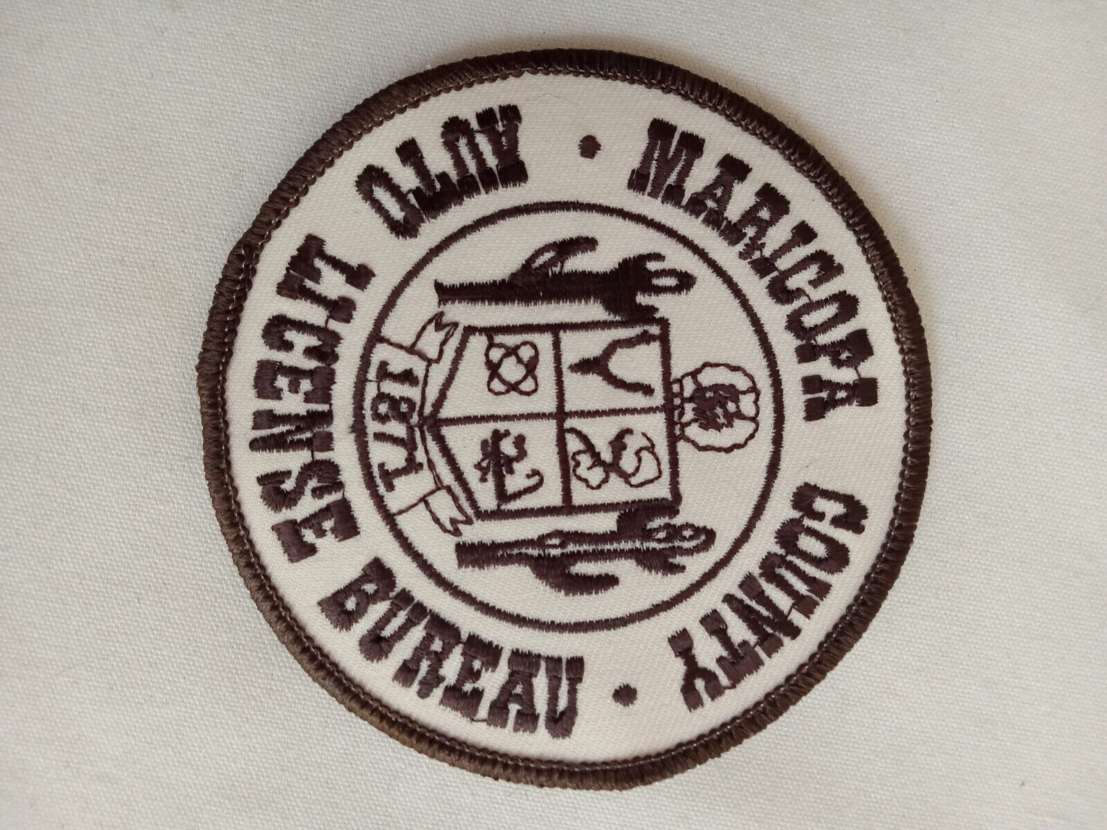 Vintage MARICOPA COUNTY Az., Auto License Bureau Patch. Obsolete/ Collectible.