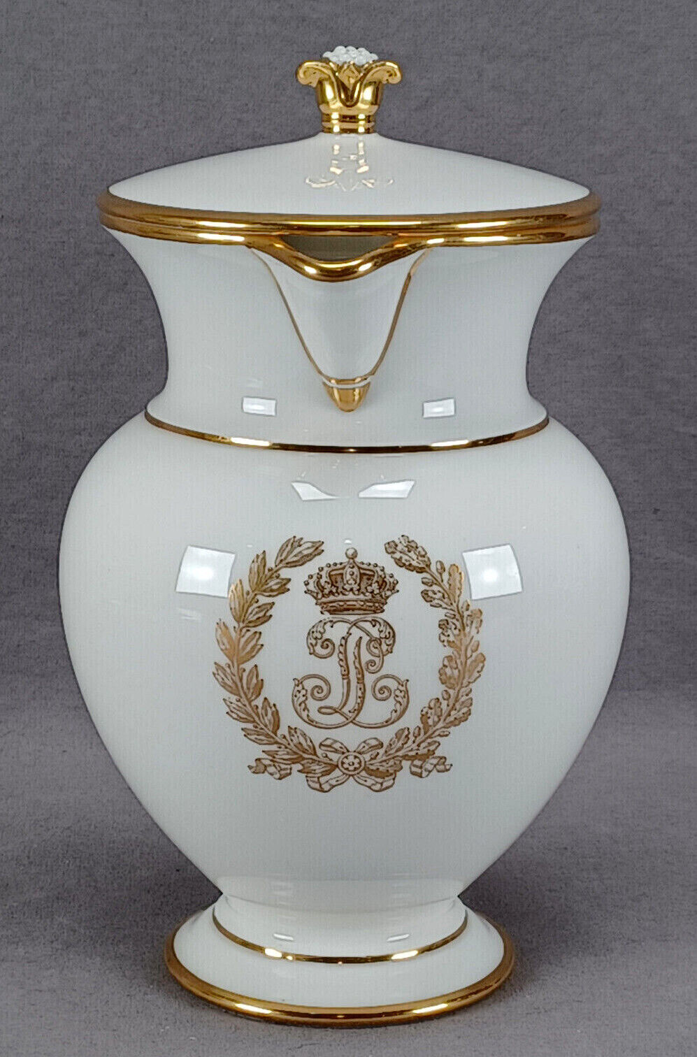Sevres Louis Phillipe Service Des Bals Gold Monogram Coffee Pot Circa 1845