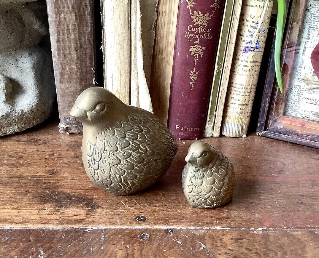 Pair of Vintage 1960’s Solid Brass Mother & Baby Quail Figurines Korea 4” & 2”