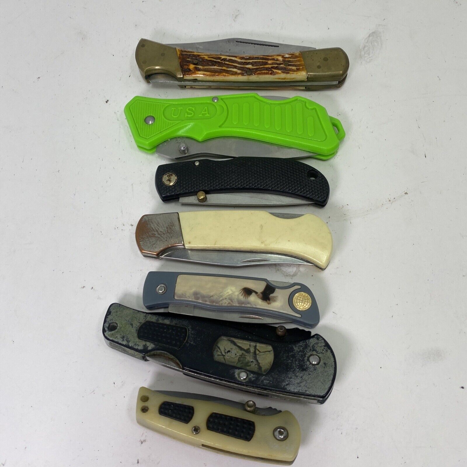 Mixed Lot of 7 Assorted  1 Sabre Manual Pocketknives USED