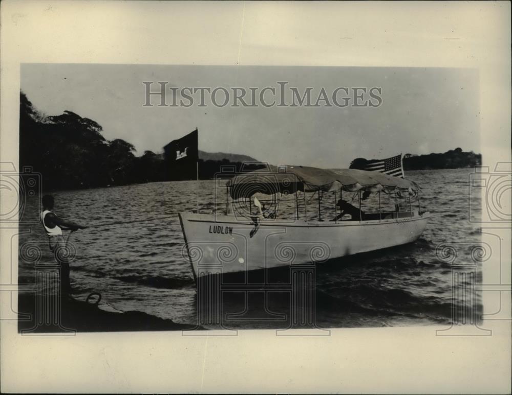 1931 Press Photo Engineer launch Ludlow at Zapatera Island Nicaragua