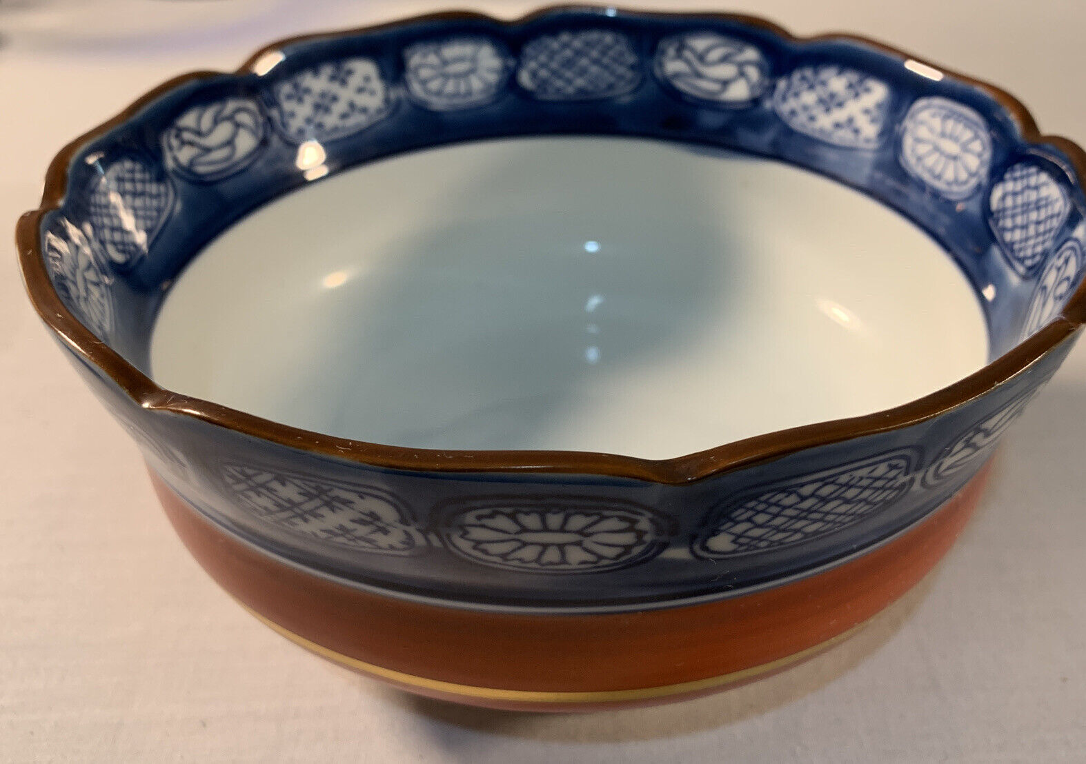 VTG Takahashi Imari Style Bowl Persimmon Red White Cobalt Japan 6 1/8\