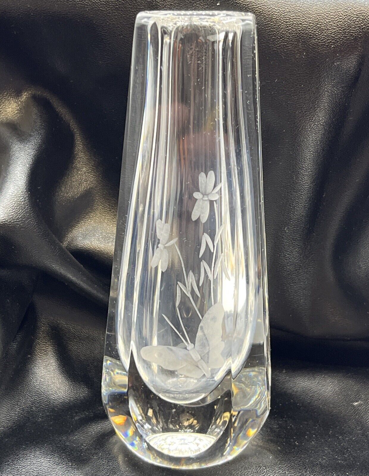 ORREFORS Signed Numbered Etched Crystal Bud Vase Sweeden Dragonfly ￼Butterfly