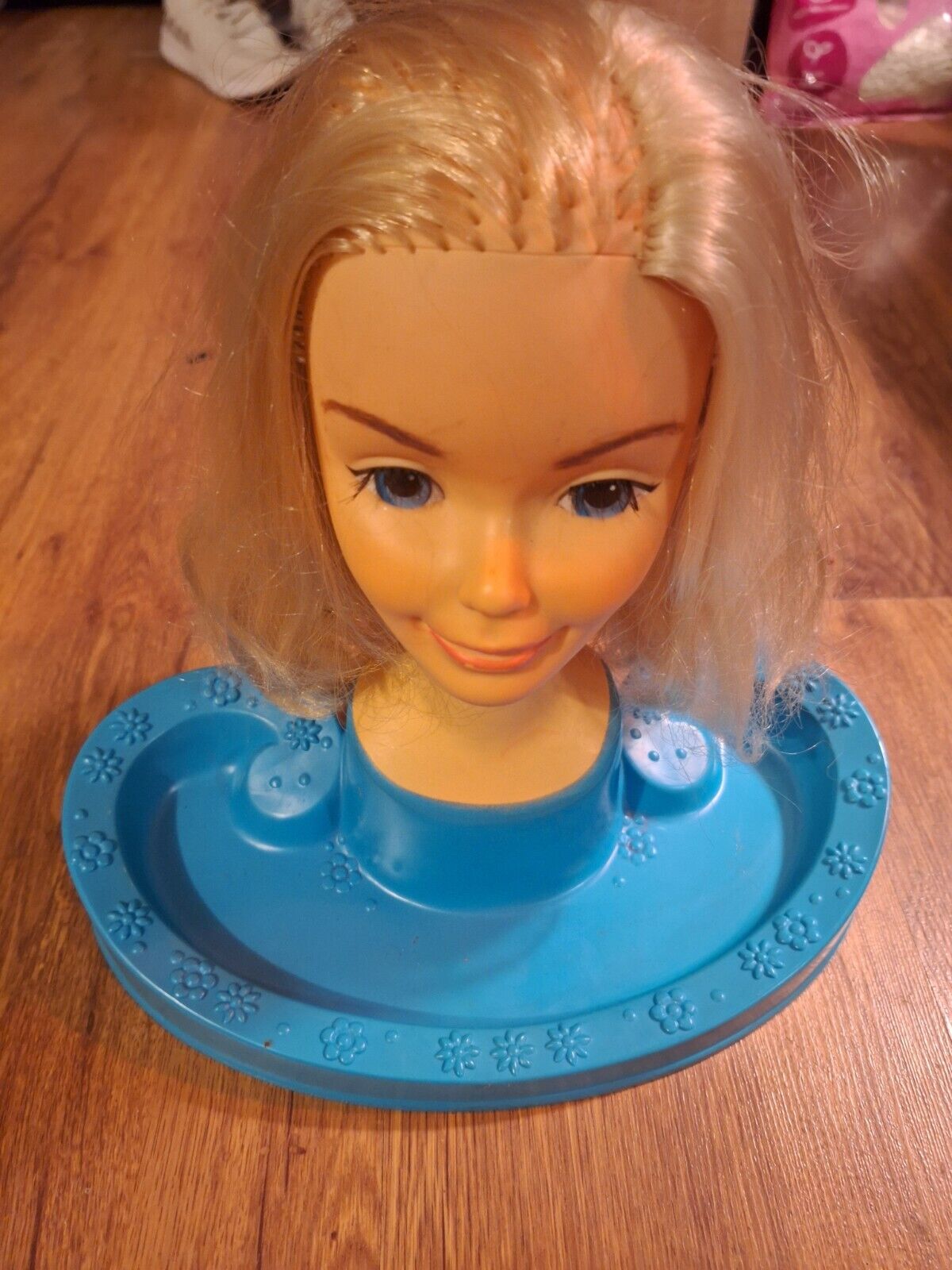 Vintage 1971 Barbie Fashion Face Styling Head 