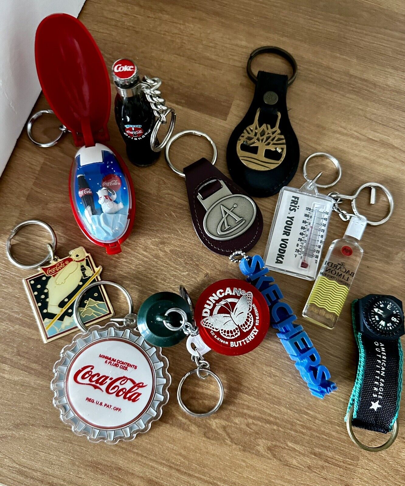 LARGE Lot of Keychains (90s - brands, Disney, board games, U.S. / World tourism)
