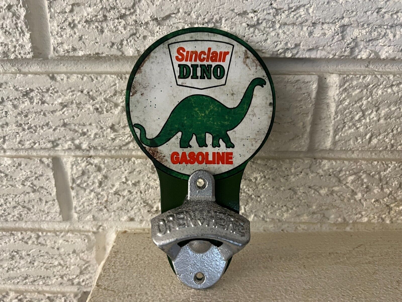 Sinclair Dino Dinosaur Gasoline Steel Bottle Opener 16 Ga  Steel Starr type