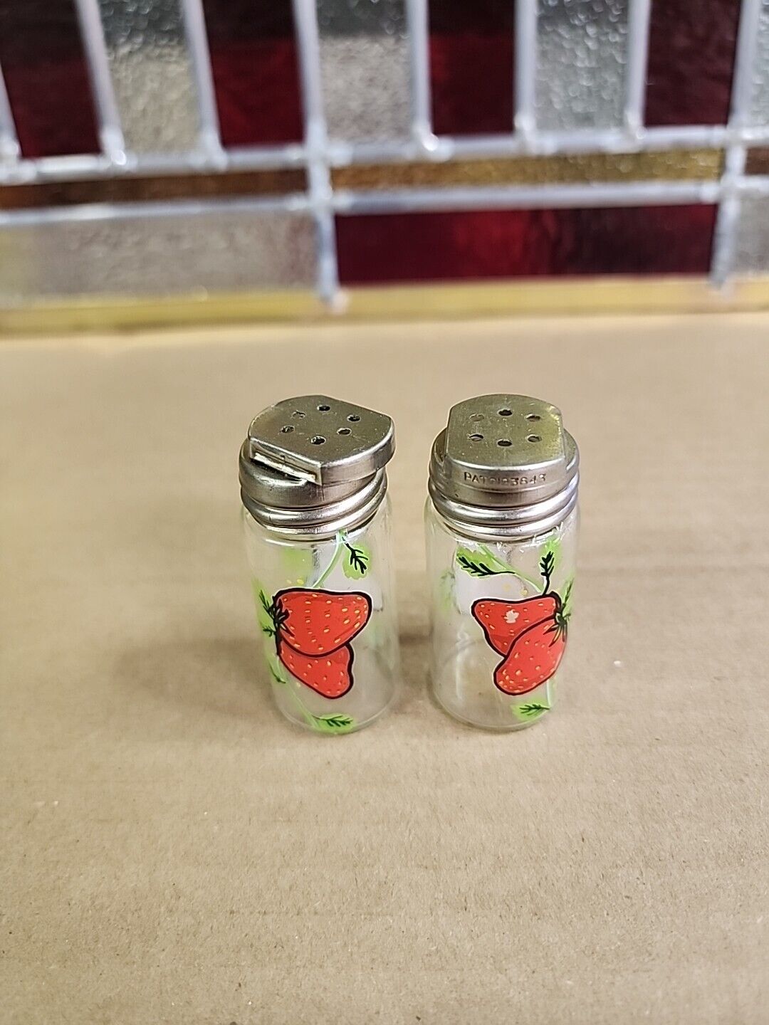 Unique Vintage Salt And Pepper Shakers. Sliding Top To Open And Close 1950\'s