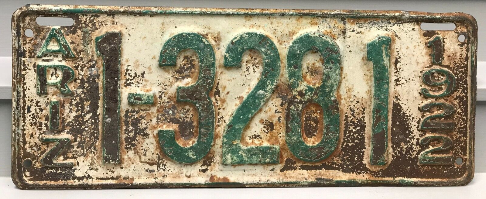 1922 Arizona License Plate 1-3281