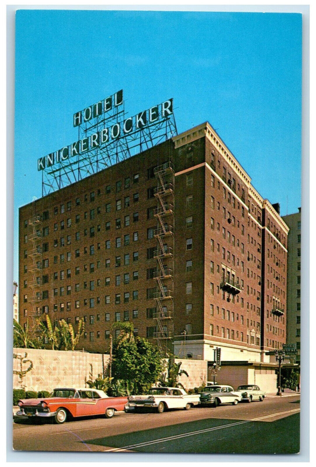 c1960\'s New Hollywood Knickerbocker Hotel Hollywood California CA Postcard