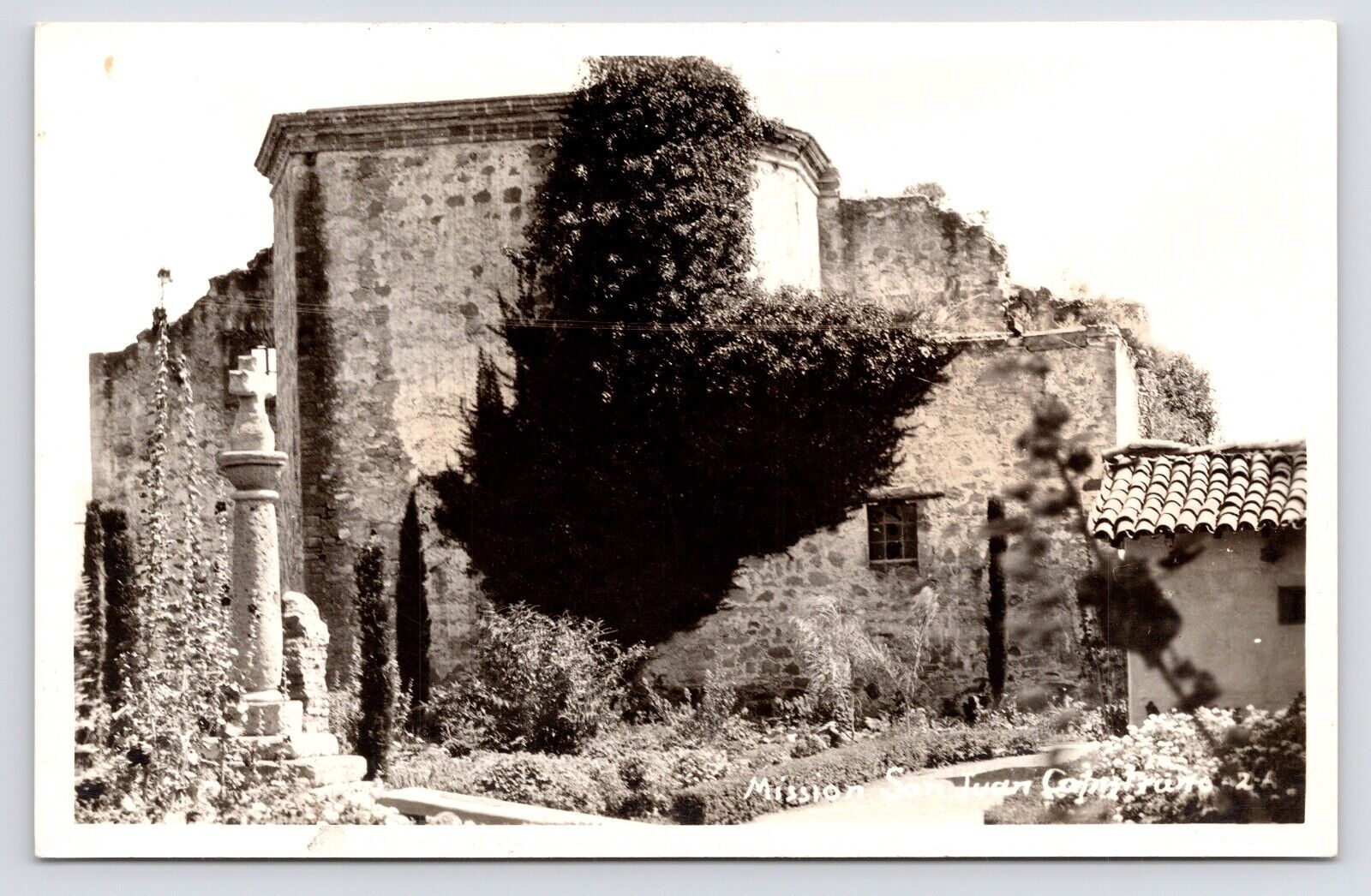 c1930s~Ruins of Mission San Juan Capistrano~California CA~Vintage RPPC Postcard