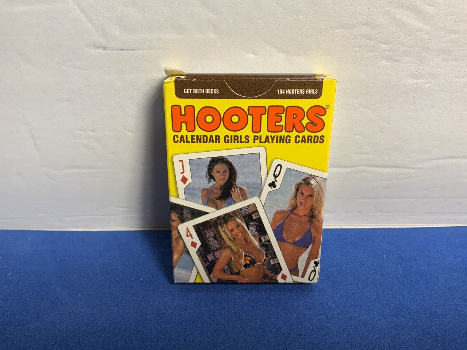 Hooters Calendar Girls Playing Cards 2001