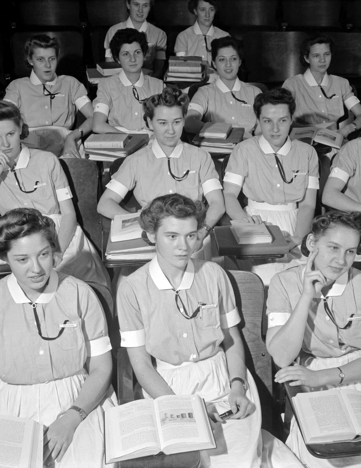1942 Nurses in Training Vintage Old Photo 8.5
