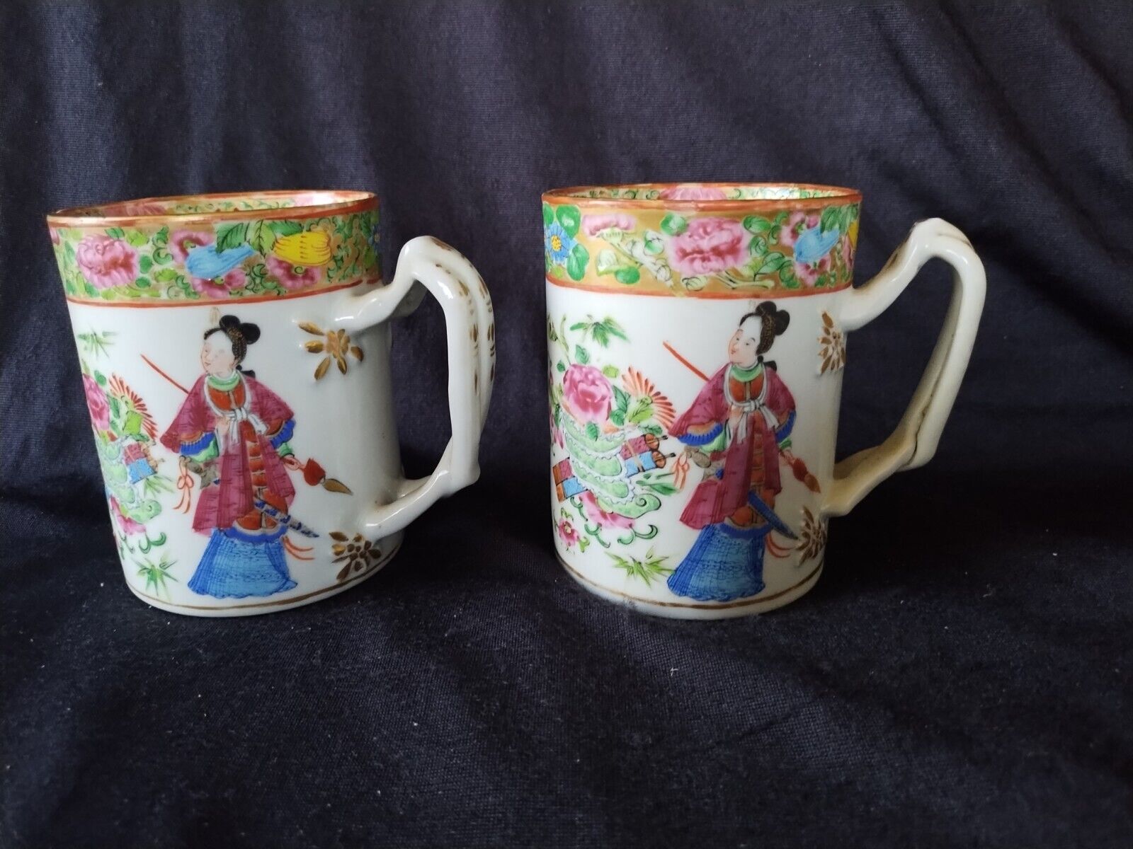 PAIR of LARGE Antique 18th C Chinese Rose Medallion/Famille 2 Coffee Mugs Cups