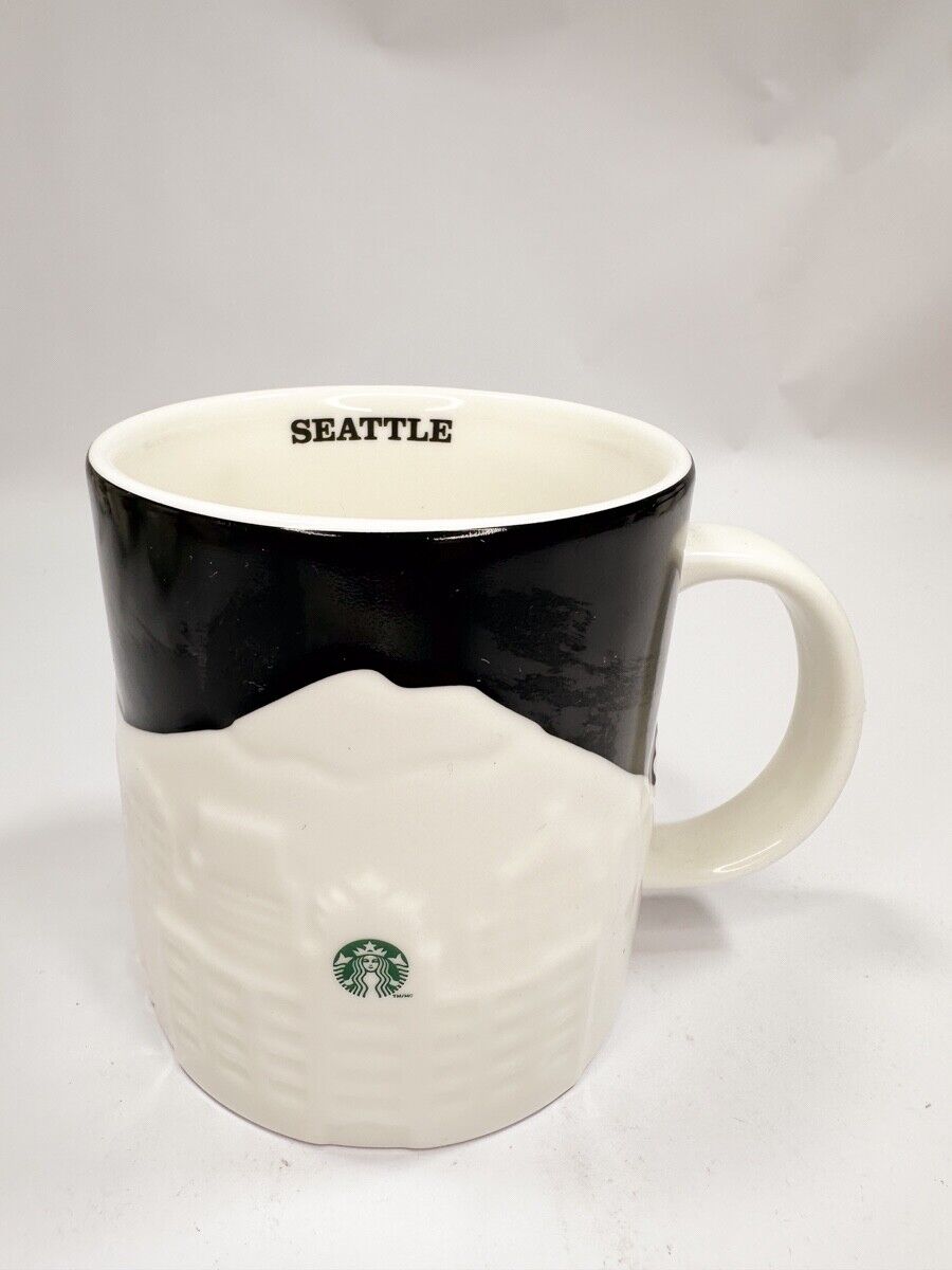 Starbucks Seattle 3D City Skyline Trolley Ceramic 16oz Coffee Mug