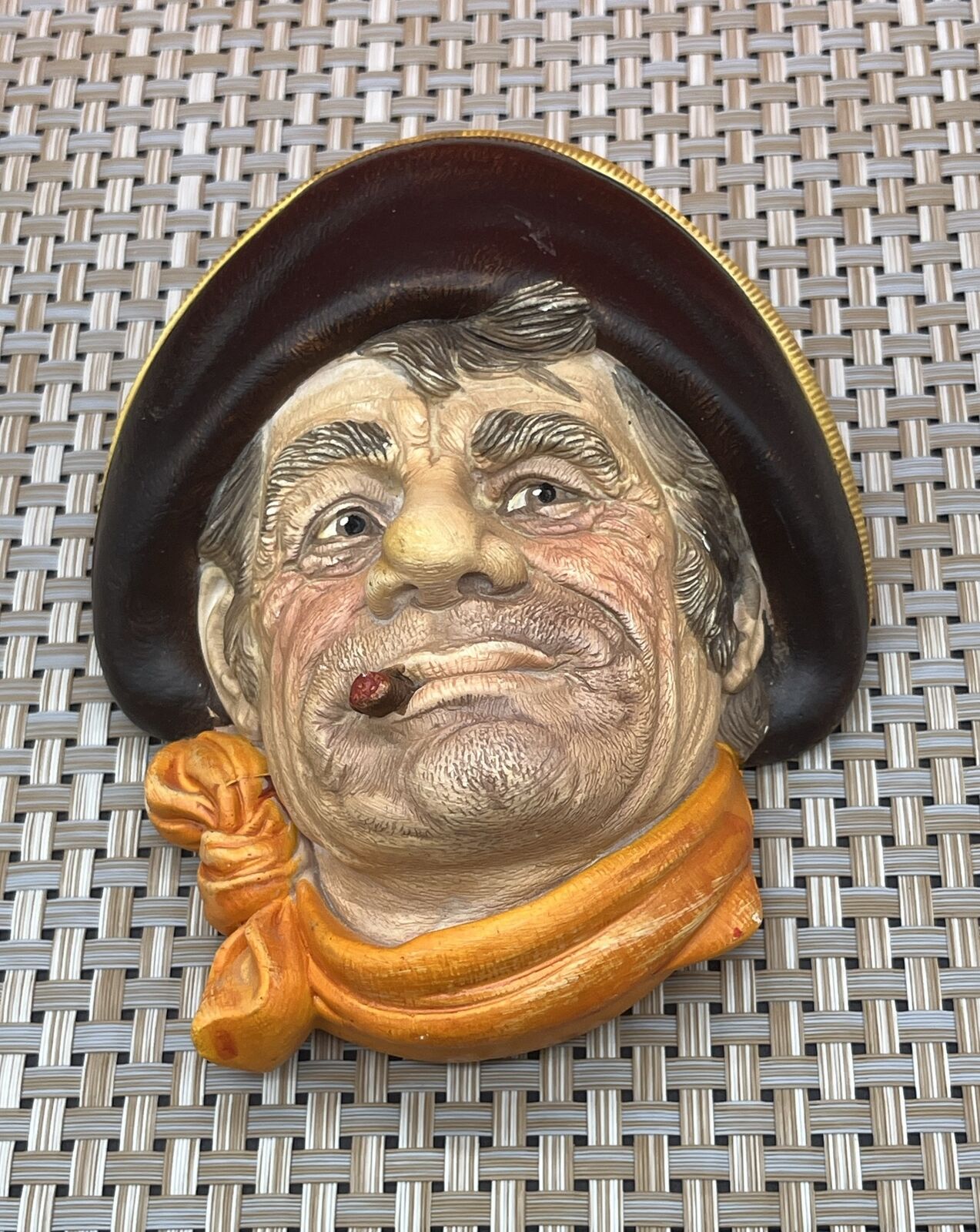 VTG Chalkware Head Wall Hanging Cowboy Cigar Made in England Bosson Style Legend