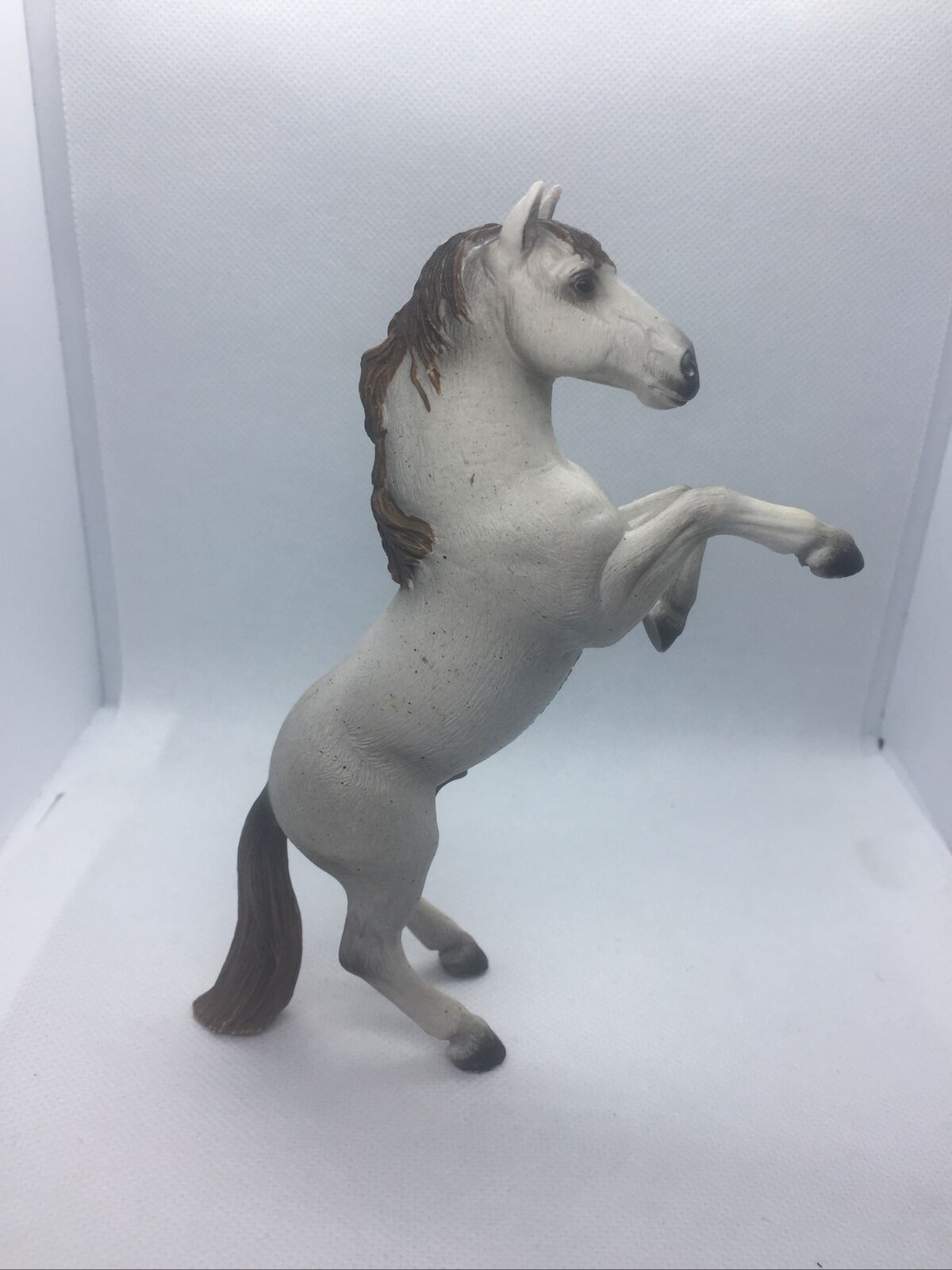 Schleich Rearing Smokey Light Gray Brown Mustang Stallion 