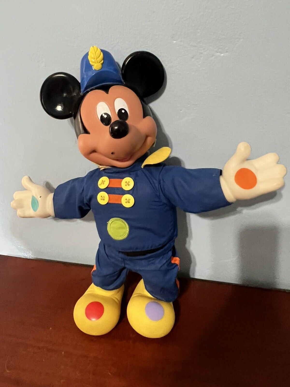 Vintage 1990 Disney Mattel Mickey Mouse Marching Band Squeaks Doll FLAWS
