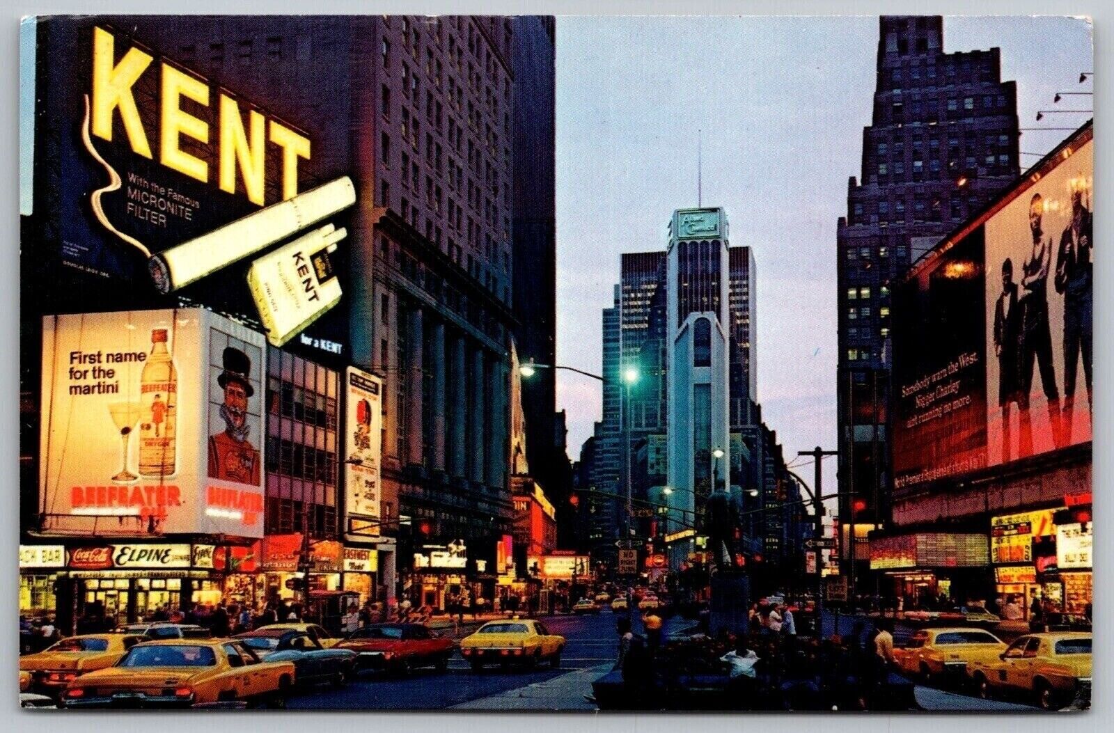 New York City Times Square Night View Old Cars Skyscrapers Vintage UNP Postcard