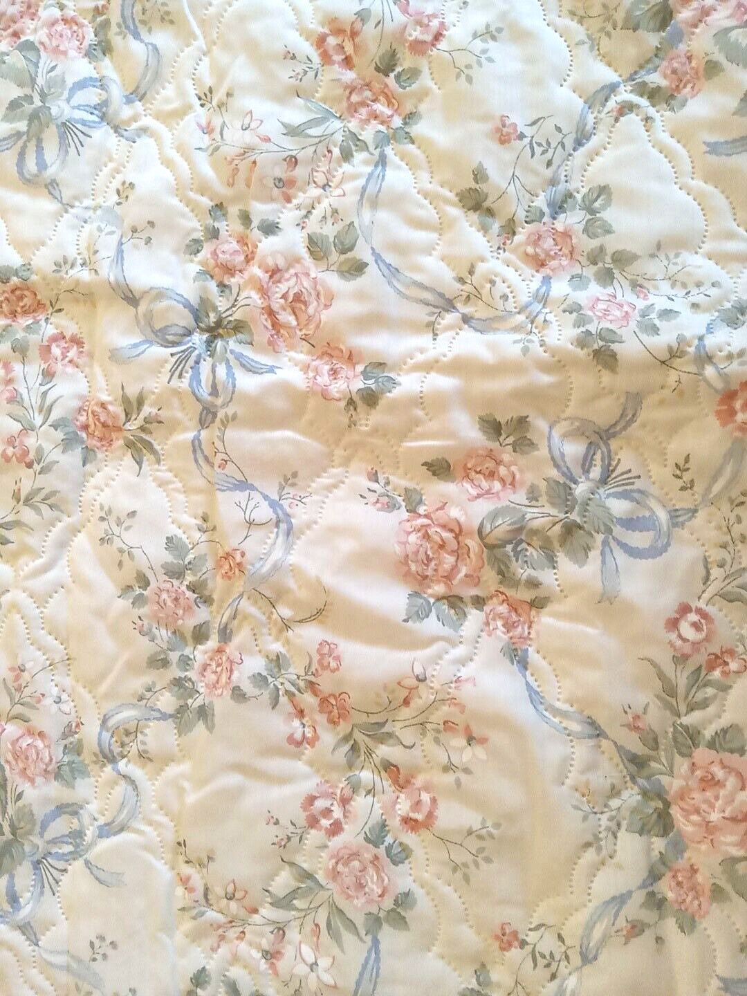 Vintage Royal Family Cannon Full Size BEDSPREAD pink floral