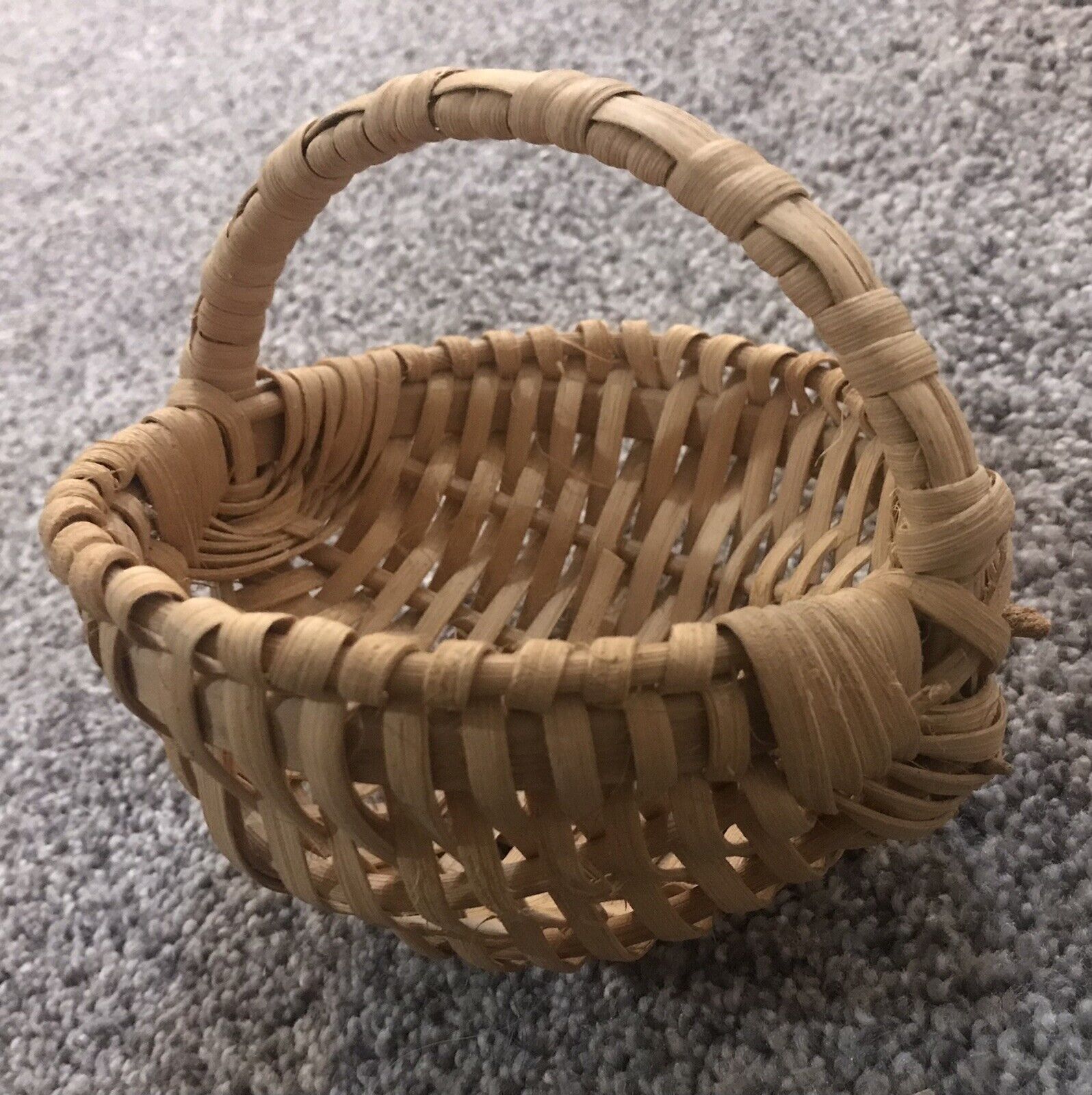 Vintage Handmade Split Oak Miniature Basket 6” x 5.75” x 5.5”