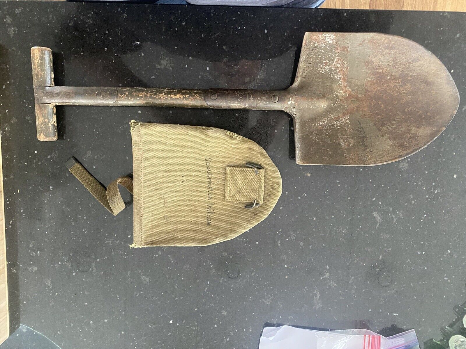 WW 1 T Handel Shovel With Cover, US 