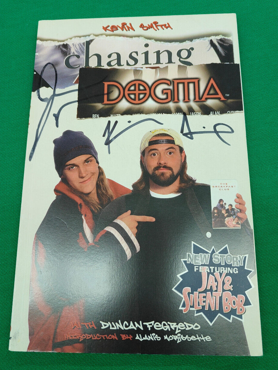 Chasing Dogma by Kevin Smith TPB Image signed by Kevin Smith & Jason Mewes