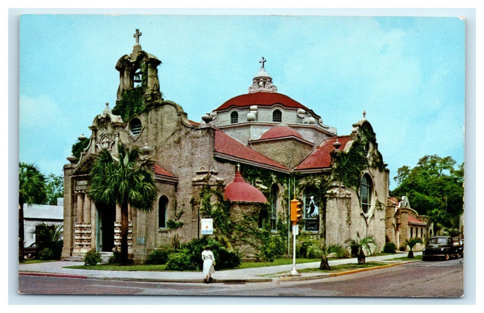 POSTCARD Christ\'s Church Pensacola Florida FL Red Roof Street Light