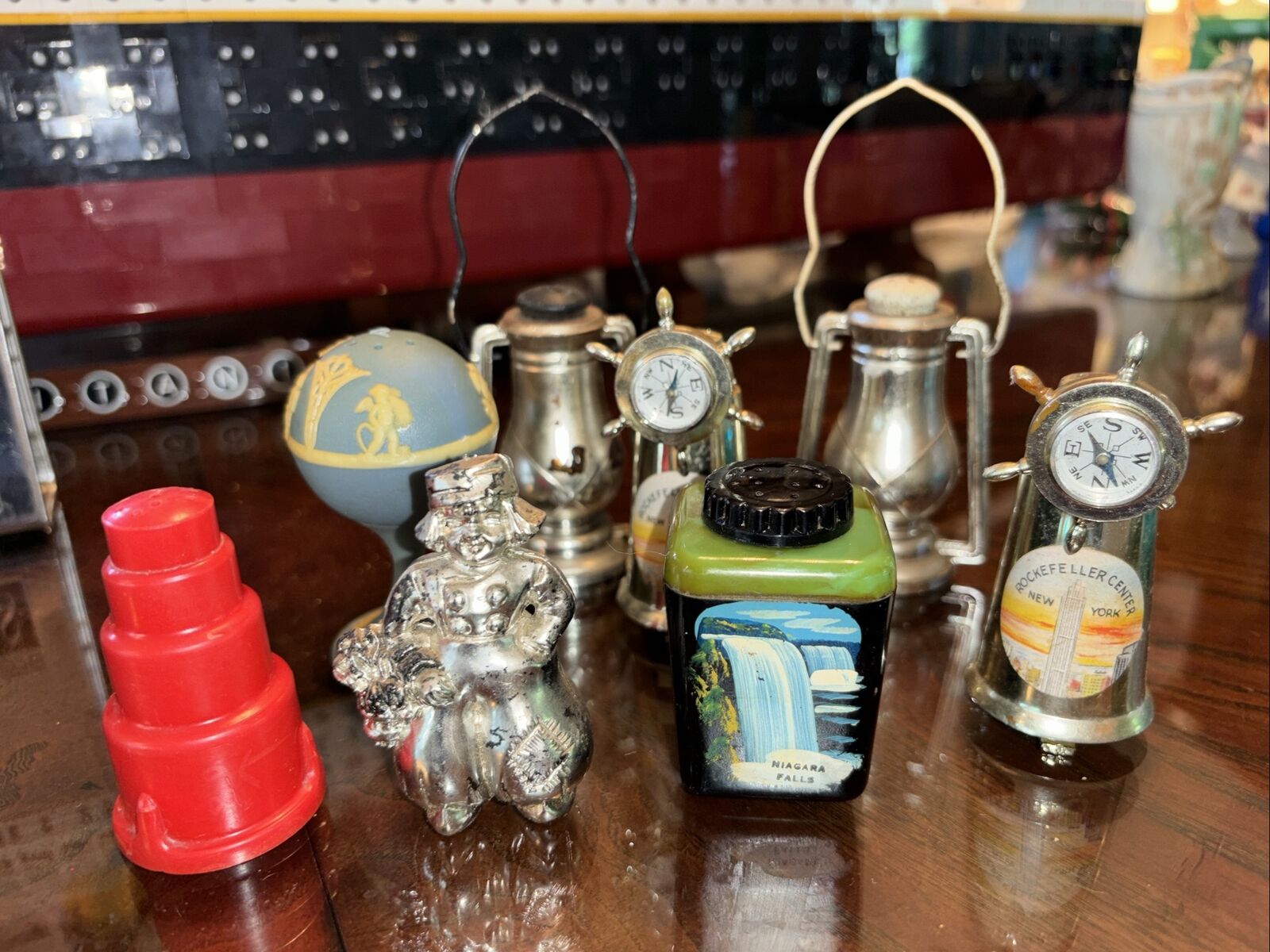 Up To 3” Vintage Plastic, Celluloid, Bakelite Souvenir Salt Pepper Shakers Lot 8