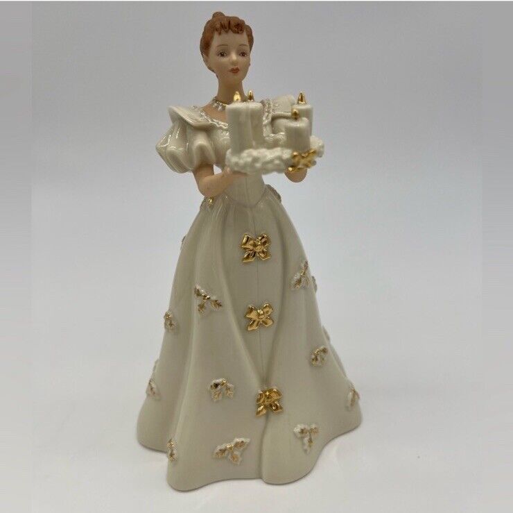 LENOX 2013 annual Limited Edition Christmas Figurine Come Light The Candles