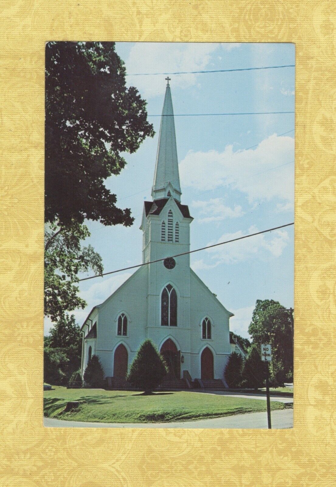 CT Lakeville 1960s era vintage postcard ST. MARYS Roman Catholic Church CONN