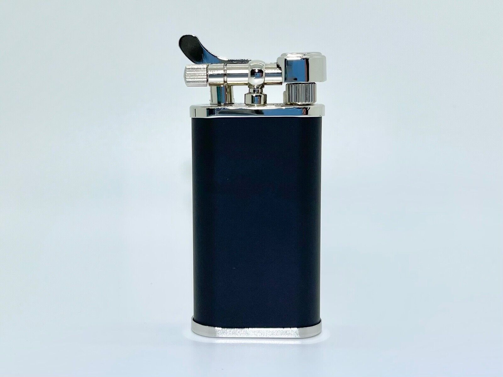 Kiribi Pipe Lighter...Kabuto Black Matte..New In Box..Japan