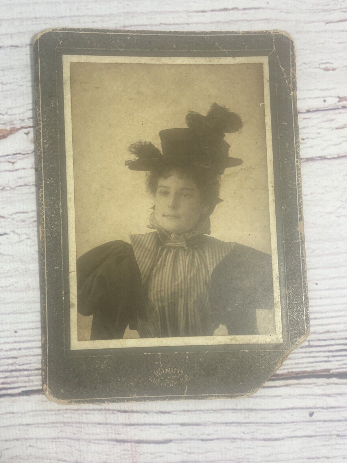 Antique Cabinet Card Photo Young Lady In Grand Hat & Puffy Sleeves -Jackson, MS