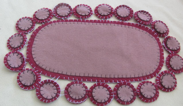 Vintage table center runner penny rug style in tan and dark red 16\