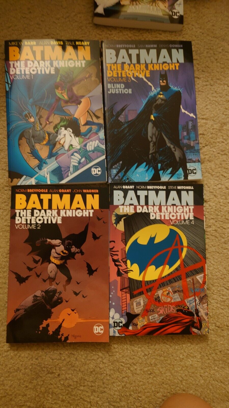 Batman: The Dark Knight Detective LOT Volume 1 2 3 4  (DC Comics, TPB)
