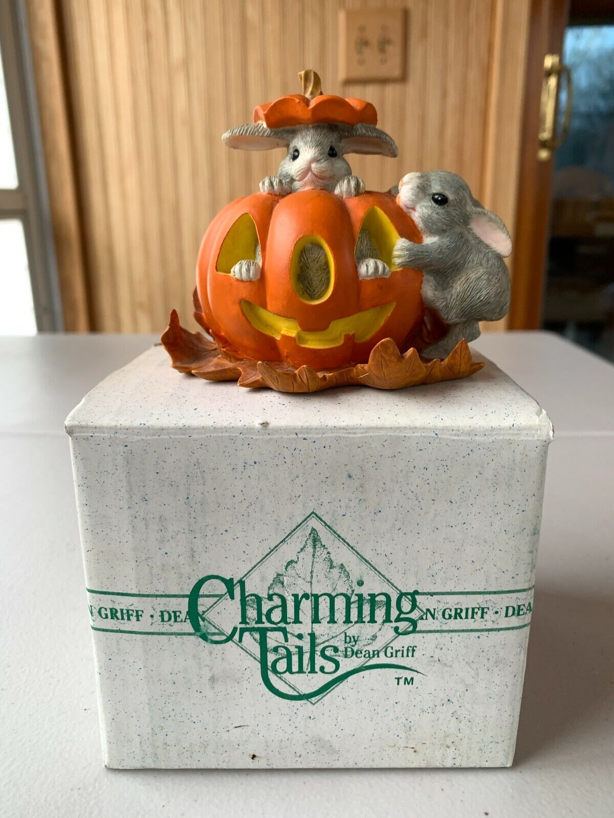 Dean Griff SIGNED Jumpin Jack O Lanterns Charming Tails 85512 Silvestri Bunny