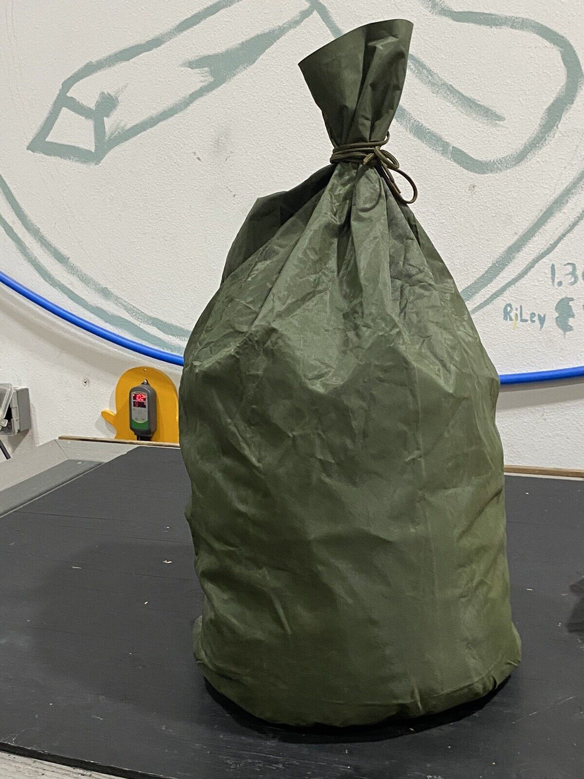 US Army Military WATERPROOF CLOTHING WET WEATHER LAUNDRY BAG 