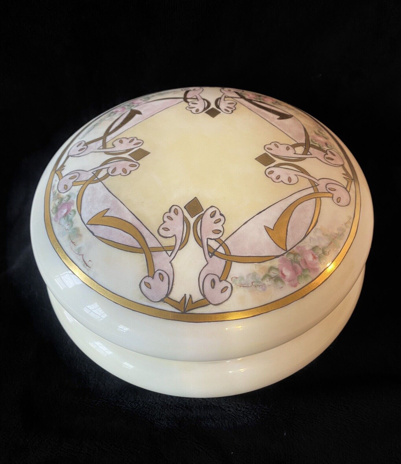 Antique T & V Limoges Large Dresser Jar Jewelry Box Hand Painted Art Deco 8” Dia